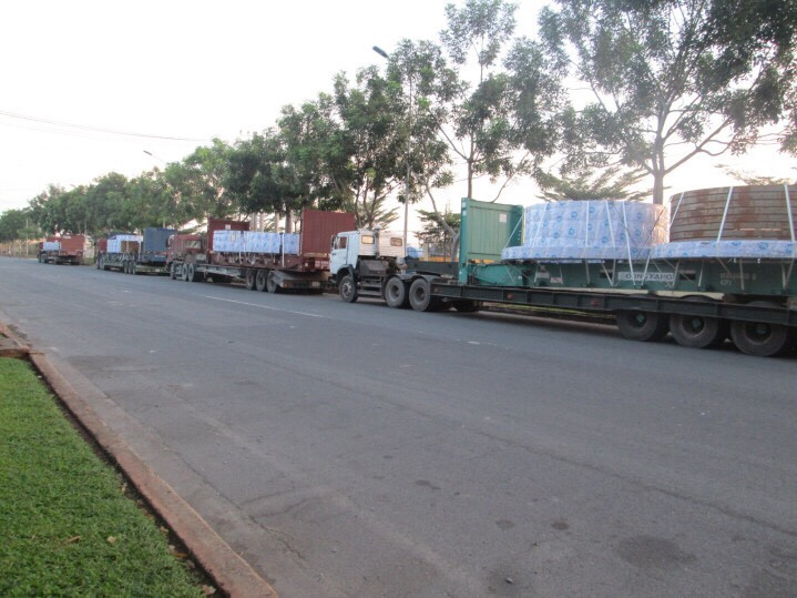 Đoàn xe TGKtrans tại KCN Phú Mỹ