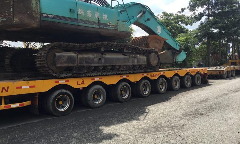Vận chuyển máy đào cơ giới quá khổ quá tải
