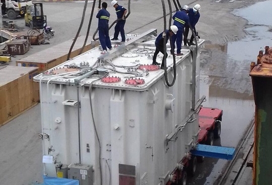 Vận chuyển máy biến thế siêu trường siêu trọng