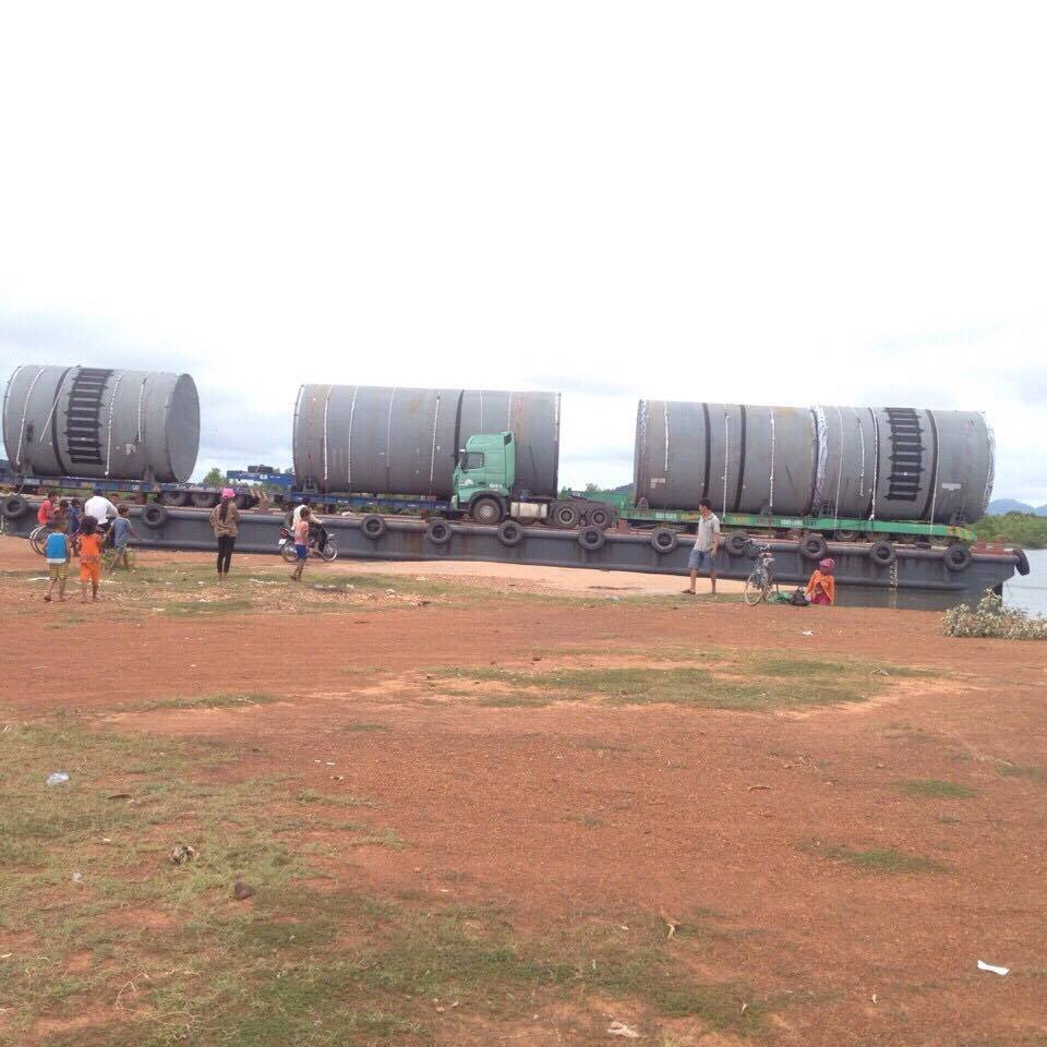 Vận chuyển lô hàng dự án nhà máy xi măng