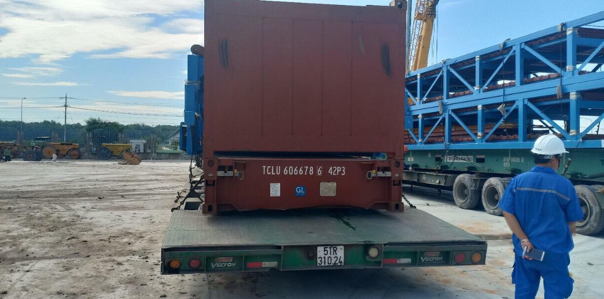 Vận chuyển hàng hóa quá khổ quá tải