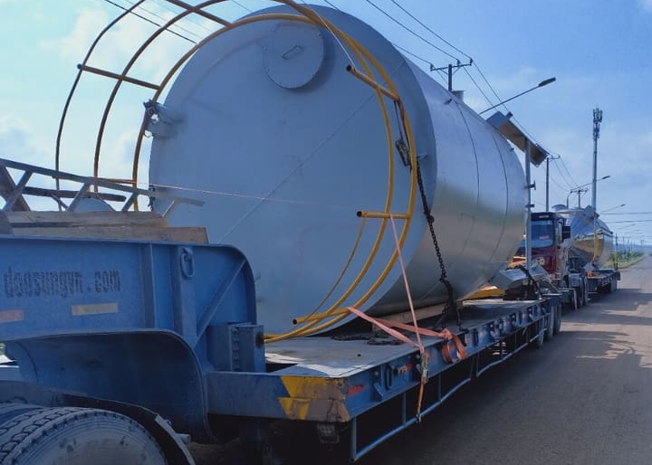 Vận chuyển bồn quá khổ quá tải đi KCN Long Khánh Đồng Nai