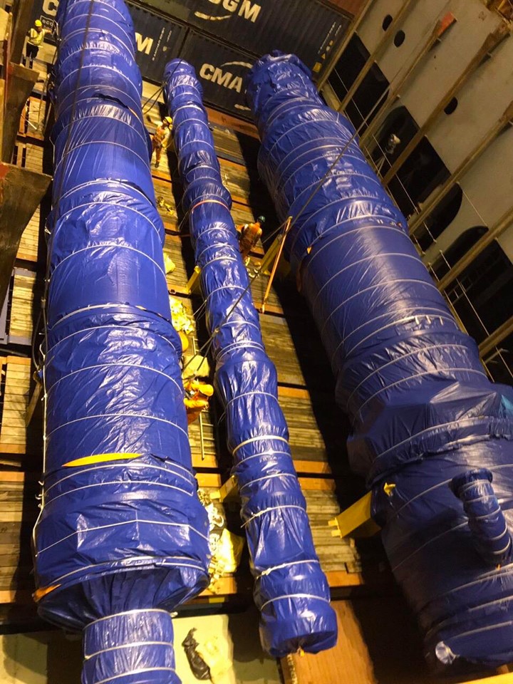 vận chuyển thiết bị quá khổ quá tải