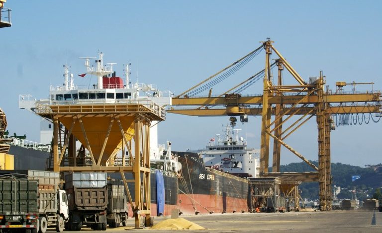 THỰC TRẠNG NGÀNH VẬN TẢI,  CƠ HỘI HAY THÁCH THỨC