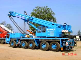 Phương tiện xếp dỡ chuyên dùng tgktrans