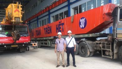 Vận chuyển và lắp đặt dầm cẩu trục tại khu công nghệ cao
