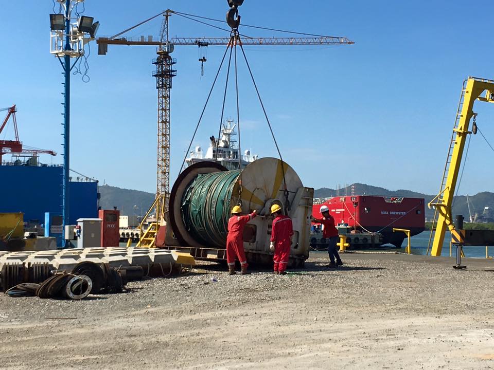 vận chuyển hàng hóa thiết bị dầu khí 4