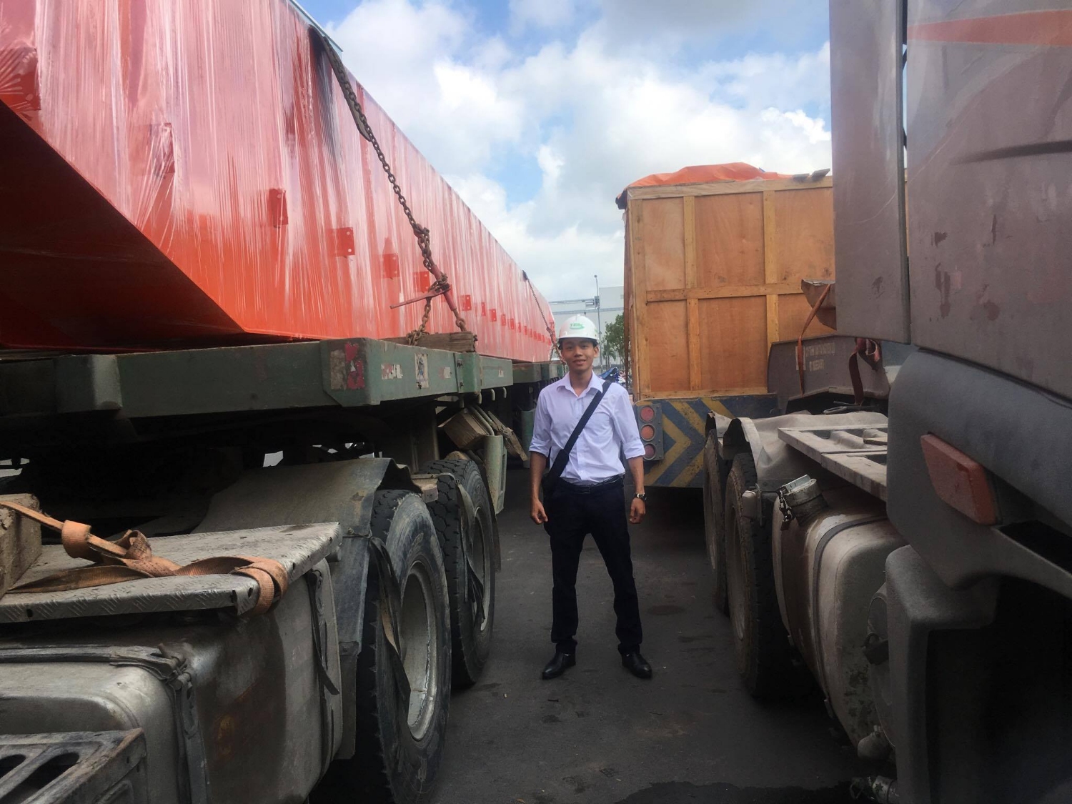 vận chuyển quá khổ quá tải