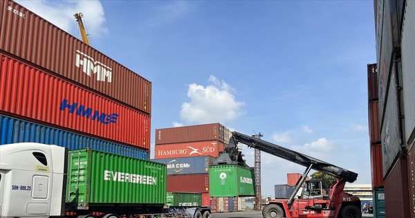 Logistics yếu kém đang ghìm xuất khẩu nông sản