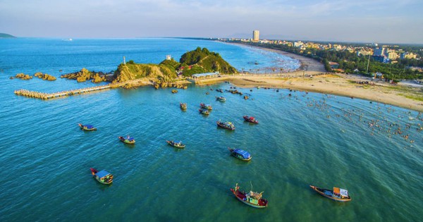 Tỉnh nghèo miền Trung sẽ trở thành trung tâm của khu vực Bắc Trung Bộ về thương mại, logistics