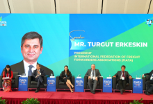 ‘Bài toán’ phát triển hành lang vận tải thế hệ mới